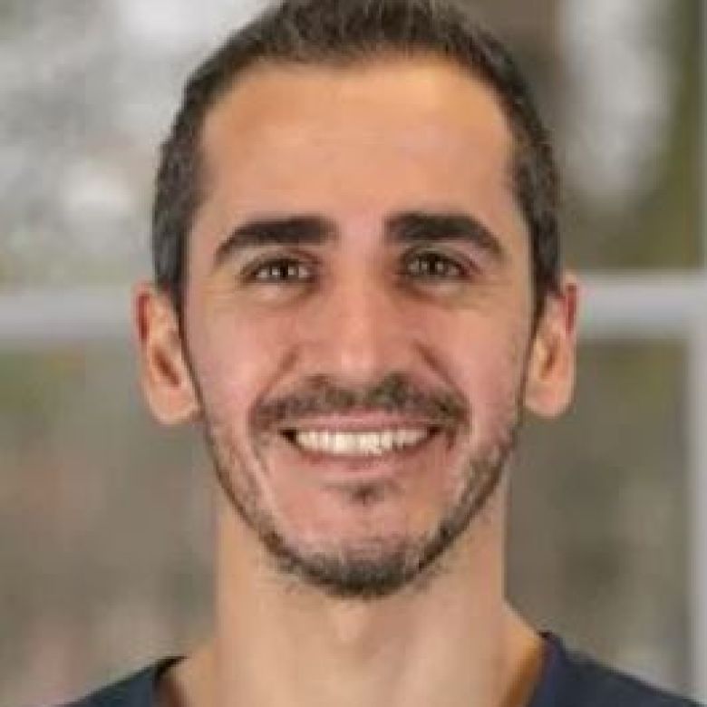 Dr Umut Emir